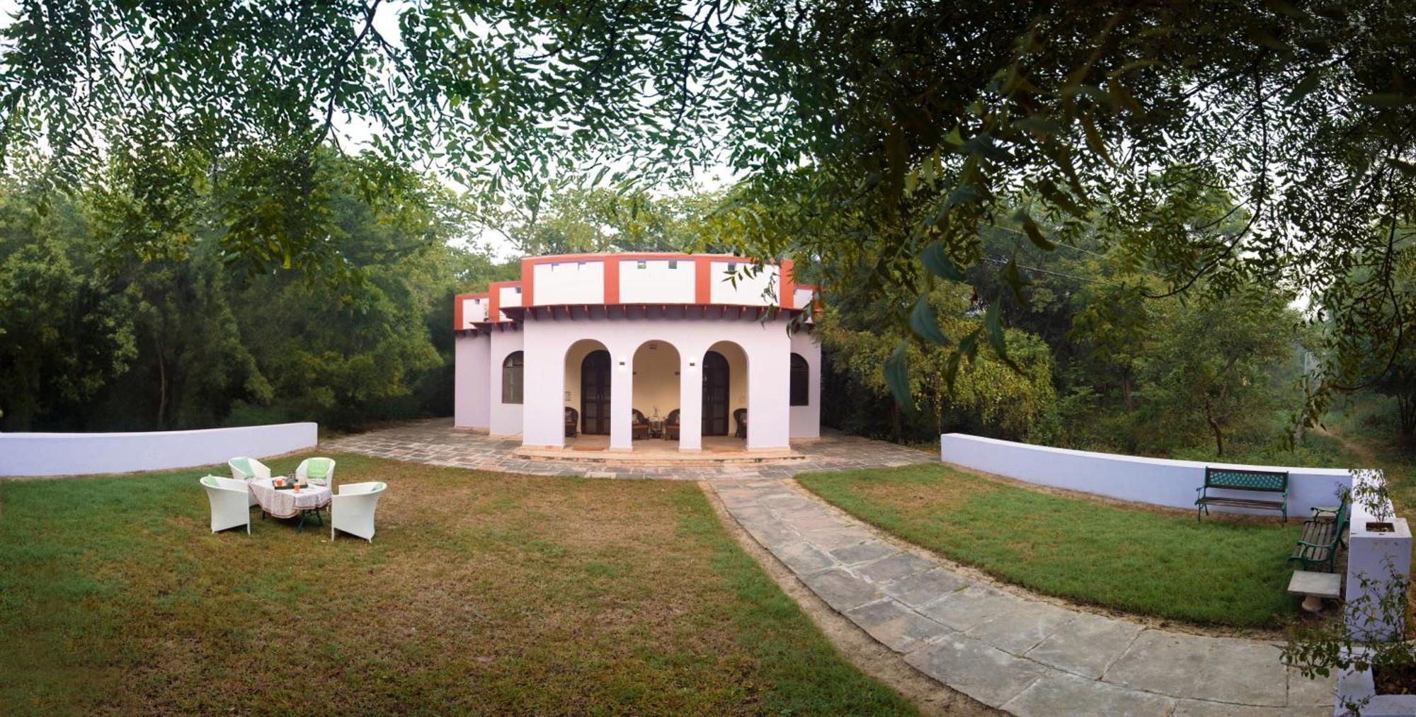 Mela Kothi - The Chambal Safari Lodge Bāh Zewnętrze zdjęcie