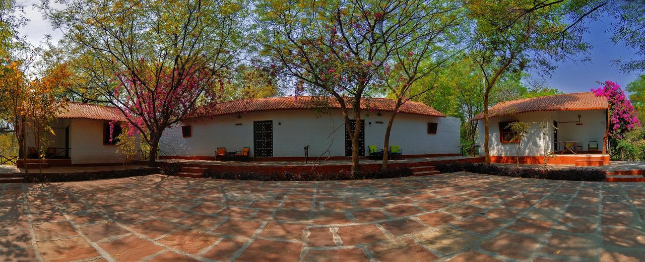 Mela Kothi - The Chambal Safari Lodge Bāh Zewnętrze zdjęcie